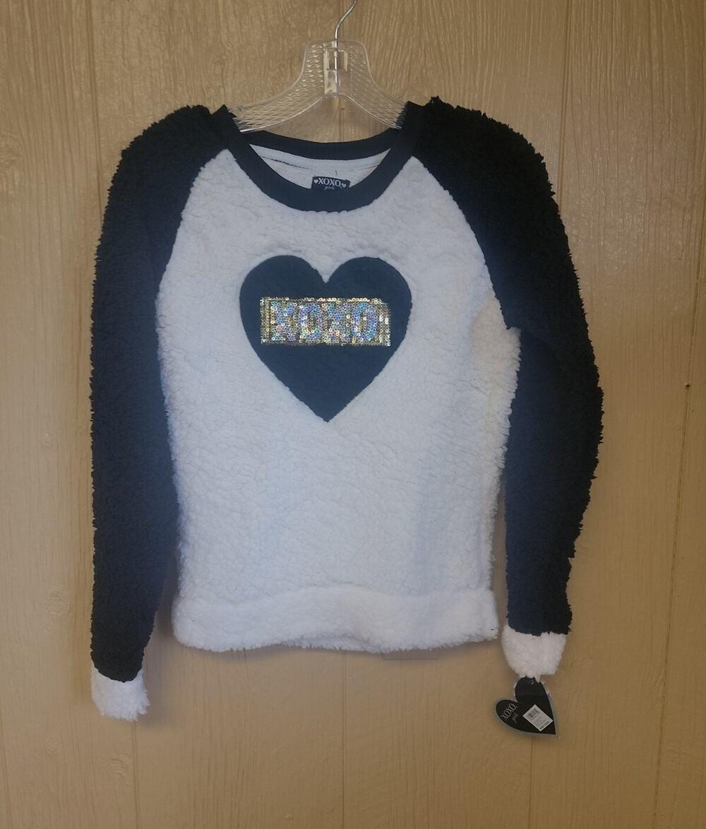 XOXO Girls Long Sleeve Faux Fur Sweatshirt sz M (10/12) Vanilla Sky & Black